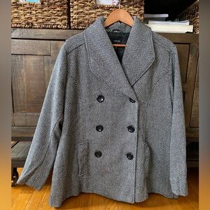 Rampage Black and White Patterned Jacket